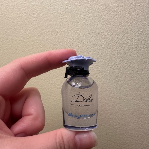 Missy by/ rosie jane Perfume Oil - Picture 2 of 4